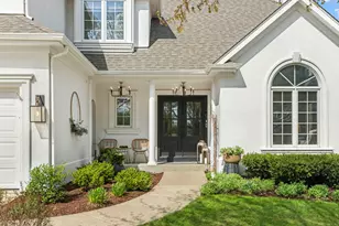 2703 Rutland Rd, Naperville, IL 60564 - Photo 2