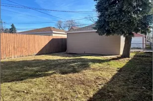 9028 S Carpenter St, Chicago, IL 60620 - Photo 20