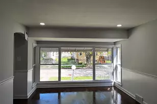 9028 S Carpenter St, Chicago, IL 60620 - Photo 8