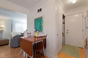 28W725 Main St, Warrenville, IL 60555 - Photo 8