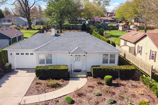 28W725 Main St, Warrenville, IL 60555 - Photo 16