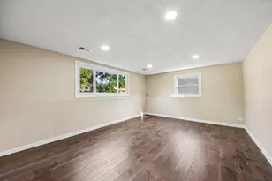 420 Justine Ave, Bolingbrook, IL 60440 - Photo 18
