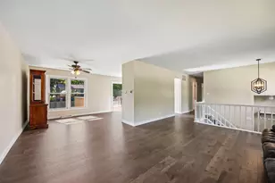420 Justine Ave, Bolingbrook, IL 60440 - Photo 4
