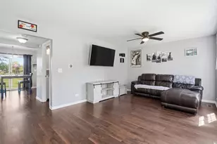 2840 Heather Ln, Montgomery, IL 60538 - Photo 4