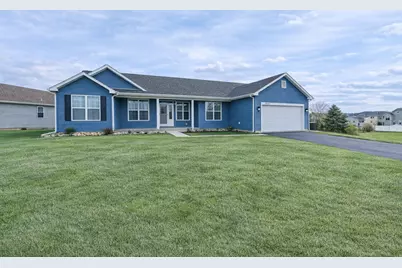 2214 Truman Trail, McHenry, IL 60051 - Photo 1