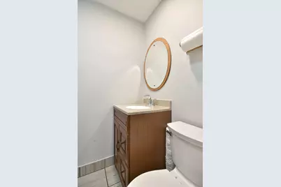 6811 W Higgins Avenue #B, Chicago, IL 60656 - Photo 10