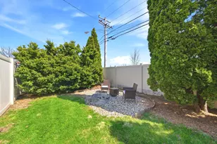 908 Curtis Ave, Joliet, IL 60435 - Photo 20