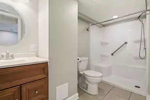 7023 29th Pl, Berwyn, IL 60402 - Photo 18