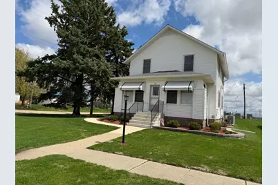 101 Pacific Street, Monroe Center, IL 61052 - Photo 1