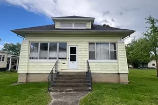 409 E Everett St, Marion, IL 62959 - Photo 2