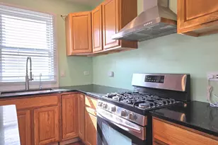 5411 W Warwick Ave, Chicago, IL 60641 - Photo 10