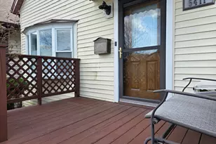 5411 W Warwick Ave, Chicago, IL 60641 - Photo 2