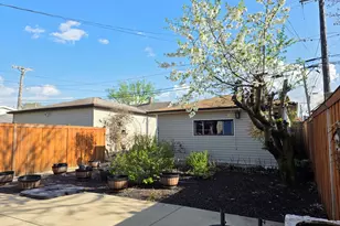 5411 W Warwick Ave, Chicago, IL 60641 - Photo 32