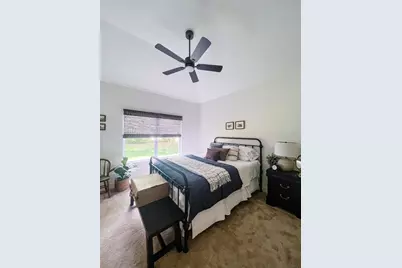 423 Prairie Ridge Lane, North Aurora, IL 60542 - Photo 18
