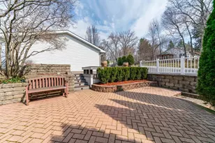 24731 W Orchard Pl, Round Lake Heights, IL 60073 - Photo 32