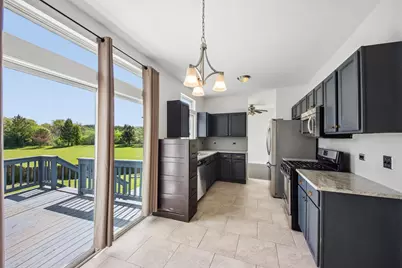 254 W Holly Court, Round Lake, IL 60073 - Photo 6