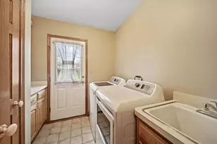 1408 Durness Ct, Naperville, IL 60565 - Photo 42