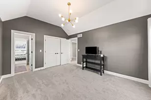 671 Sheffield Cir, Sugar Grove, IL 60554 - Photo 32
