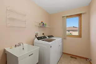 21200 Alessandra Dr, Matteson, IL 60443 - Photo 16
