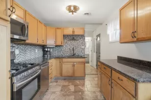 16651 S 88th Ave, Orland Park, IL 60462 - Photo 4