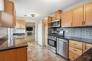 16651 S 88th Ave, Orland Park, IL 60462 - Photo 2