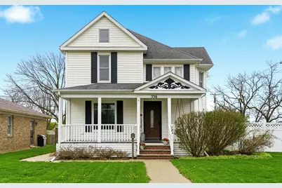 536 W Palace Row, Geneseo, IL 61254 - Photo 1