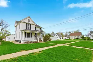 536 W Palace Row, Geneseo, IL 61254 - Photo 2
