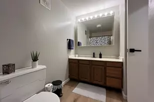 1405 E Central Rd, Arlington Heights, IL 60005 - Photo 10