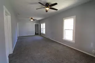 4519 4th Ave, Moline, IL 51265 - Photo 2