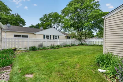 3609 Kingfisher Lane, Rolling Meadows, IL 60008 - Photo 18
