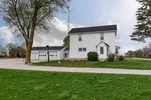 11323 N 1500 E Rd, Pontiac, IL 61764 - Photo 10