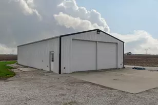 11323 N 1500 E Rd, Pontiac, IL 61764 - Photo 14