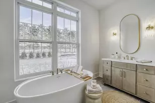 1652 N Lake Charles Dr, Vernon Hills, IL 60061 - Photo 10