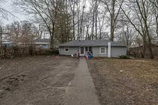 2935 Potter St, Rockford, IL 61109 - Photo 2