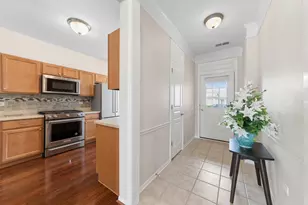 2486 Harvest Valley, Elgin, IL 60124 - Photo 2