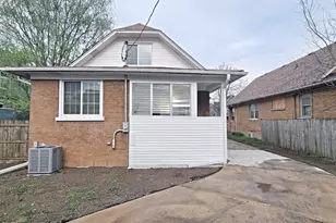 [Address not provided], Maywood, IL 60153 - Photo 2