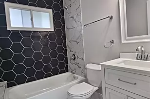 [Address not provided], Maywood, IL 60153 - Photo 10