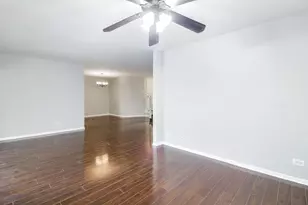 1782 Gloucester Ct, Wheaton, IL 60189 - Photo 4