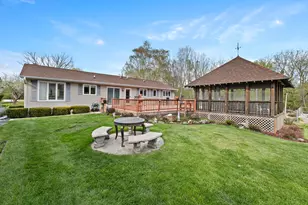 12455 W 33rd St, Beach Park, IL 60099 - Photo 16