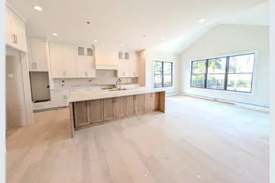 120 N Walnut Street, Elmhurst, IL 60126 - Photo 2