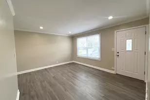 206 Raupp Blvd, Buffalo Grove, IL 60089 - Photo 10