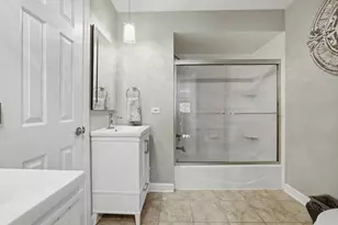 5701 Churchill Ln, Libertyville, IL 60048 - Photo 30