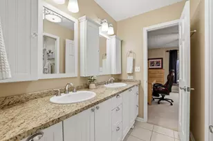 5701 Churchill Ln, Libertyville, IL 60048 - Photo 24