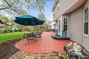 1628 Westminster Dr, Naperville, IL 60563 - Photo 24