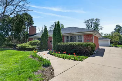 1931 Oakwood Road, Northbrook, IL 60062 - Photo 1