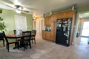 105 E Indiana St, Momence, IL 60954 - Photo 10