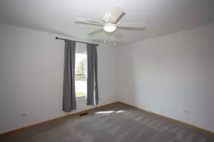[Address not provided], Shorewood, IL 60404 - Photo 4