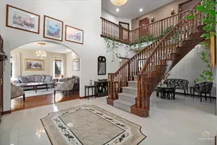 822 Coventry Ln, Oak Brook, IL 60523 - Photo 4