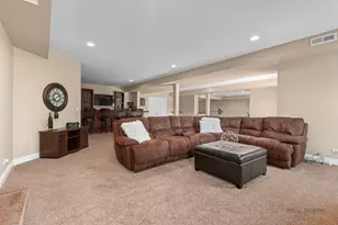 18 Tournament Dr N, Hawthorn Woods, IL 60047 - Photo 52