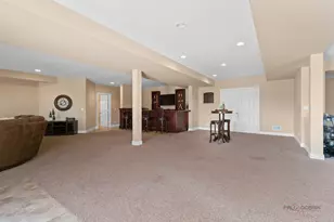 18 Tournament Dr N, Hawthorn Woods, IL 60047 - Photo 54